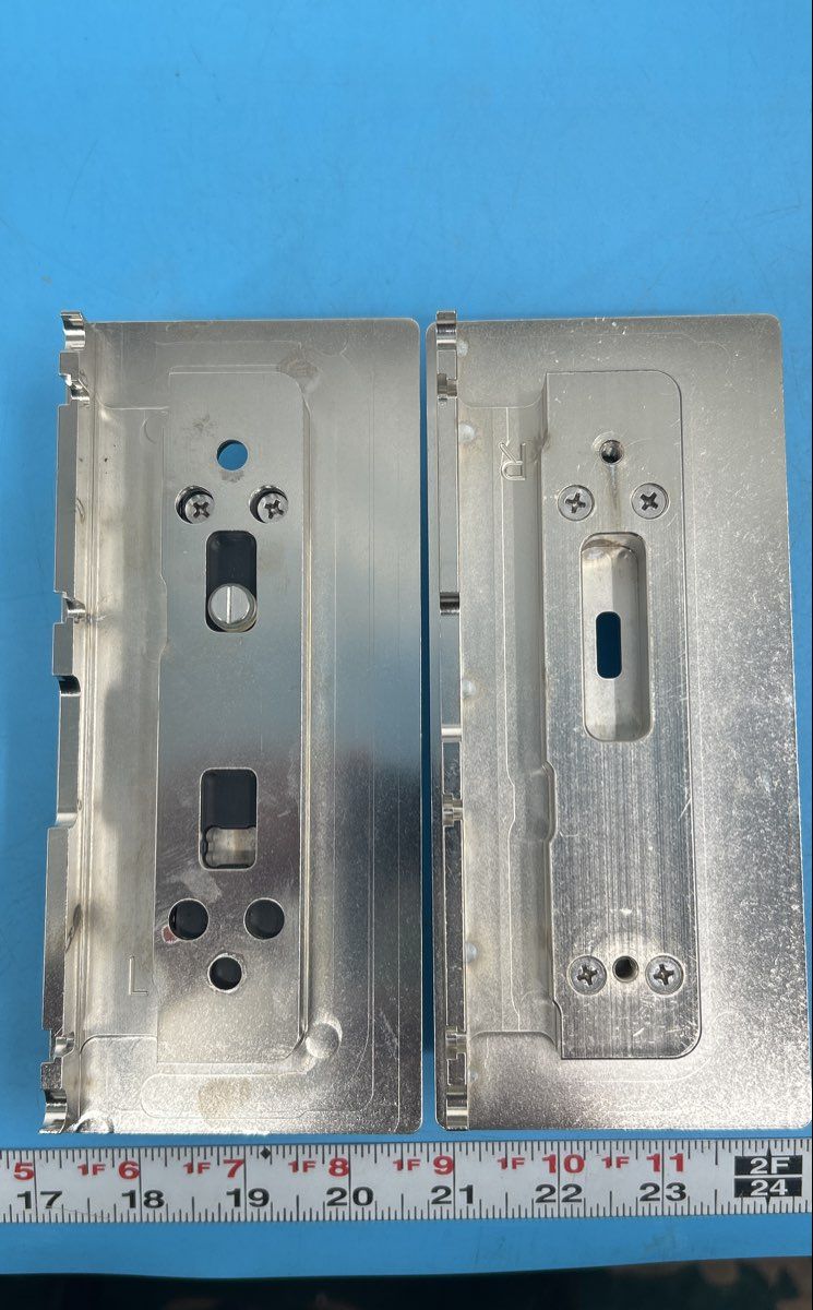 CL400 Magnetic Privacy Handle ADA Item Code CL406B0329