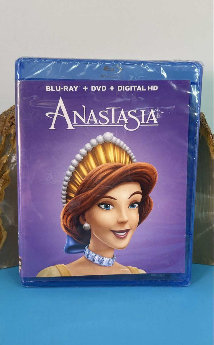 Collection of 9 Family/Children Blu-ray/DVD