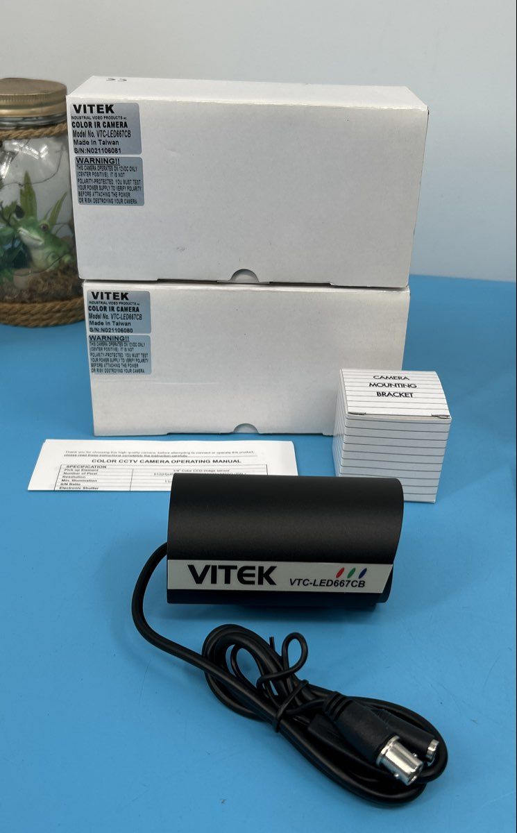 Vitek Security Camera Bundle - 2x Color IR Bullet Cameras, 2x Color Dome Cameras