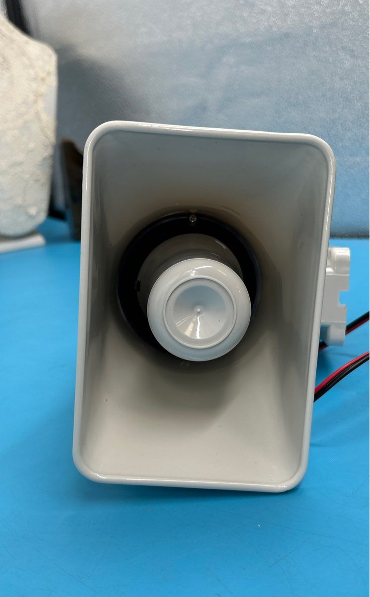 Pyle Home 6” Indoor/Outdoor PA Horn Speaker 50W model: PHSP4