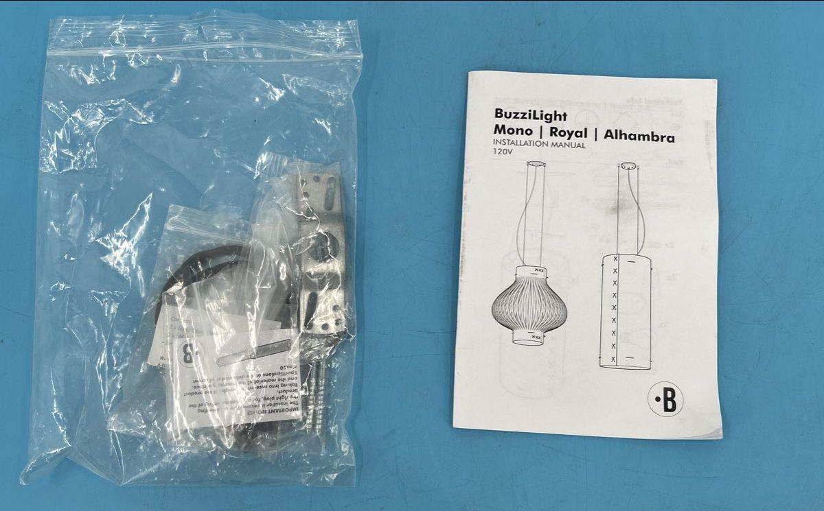 Buzzilight Mono Royal Alhambra Felt Pendant Light Large p0089-0045385 Black