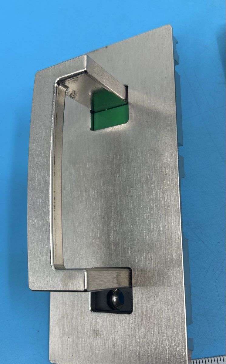 CL400 Magnetic Privacy Handle ADA Item Code CL406B0329