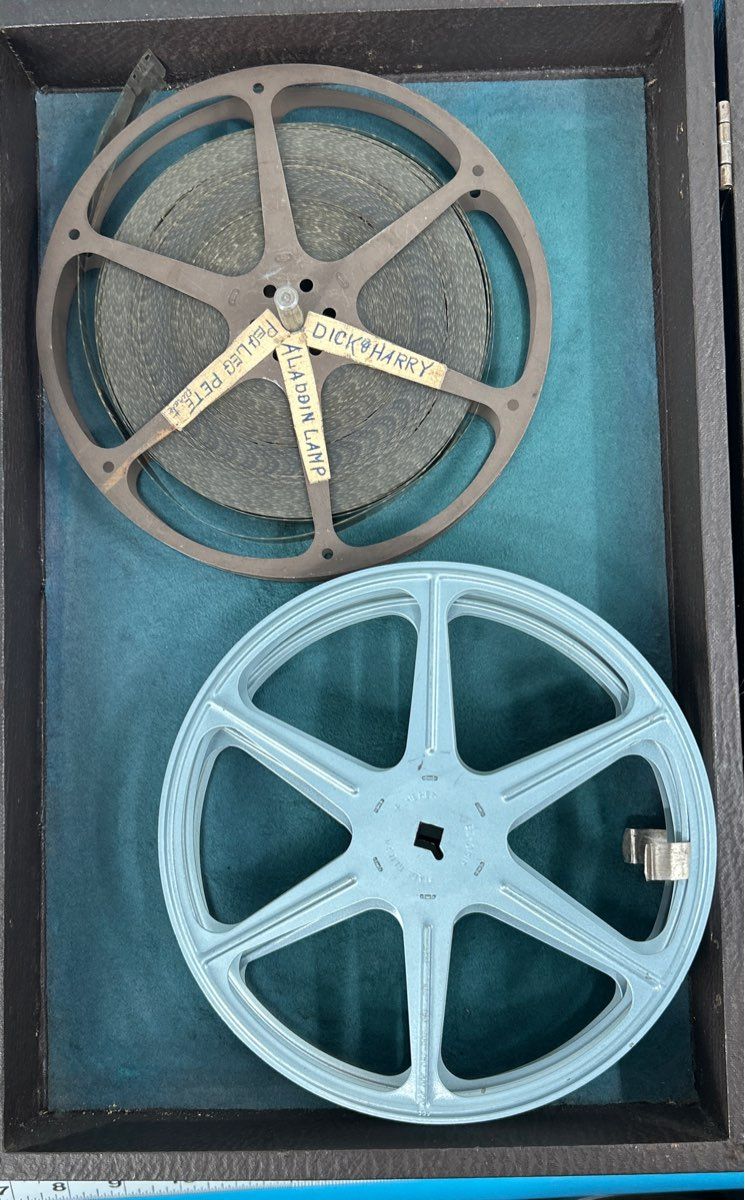 Vintage Keystone 16mm Projector 7amps 115volts model: A-81
