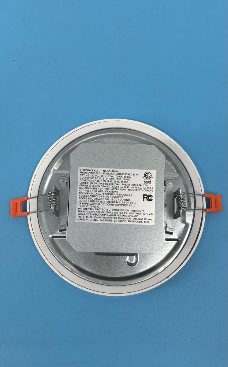Sylvania 6” LED TruWave 3-N-1 Downlight 12w 800lumens LEDSLMDNL6R800ST9SC3TW